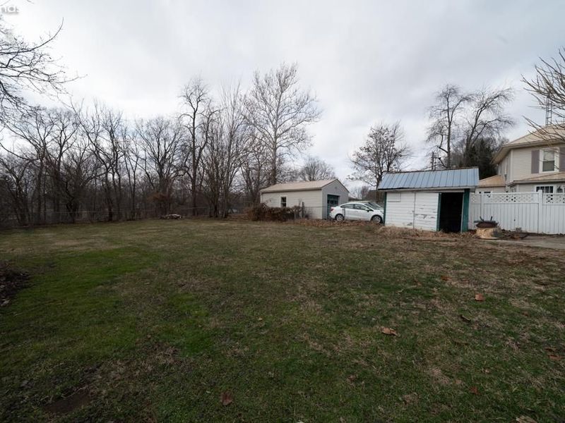 129 S Mulberry, Clyde, OH 43410 Photo 17