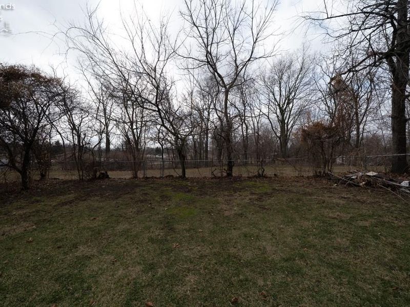 129 S Mulberry, Clyde, OH 43410 Photo 21