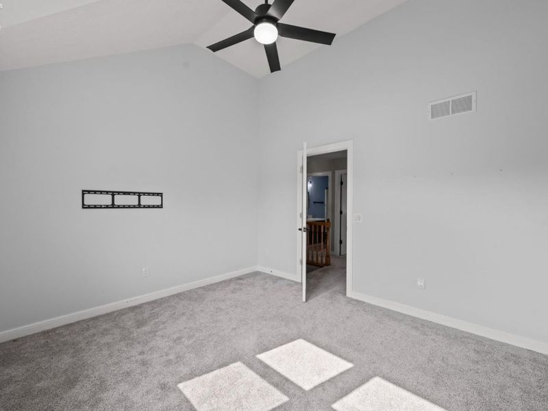 107 Keswick Court, Amherst, OH 44001 Photo 20