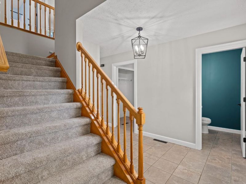 107 Keswick Court, Amherst, OH 44001 Photo 23