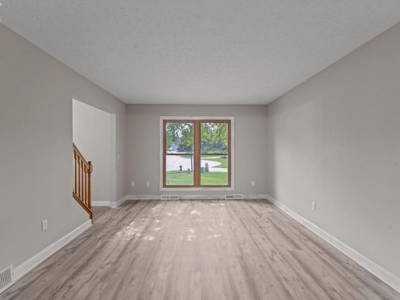 107 Keswick Court, Amherst, OH 44001 Photo 28