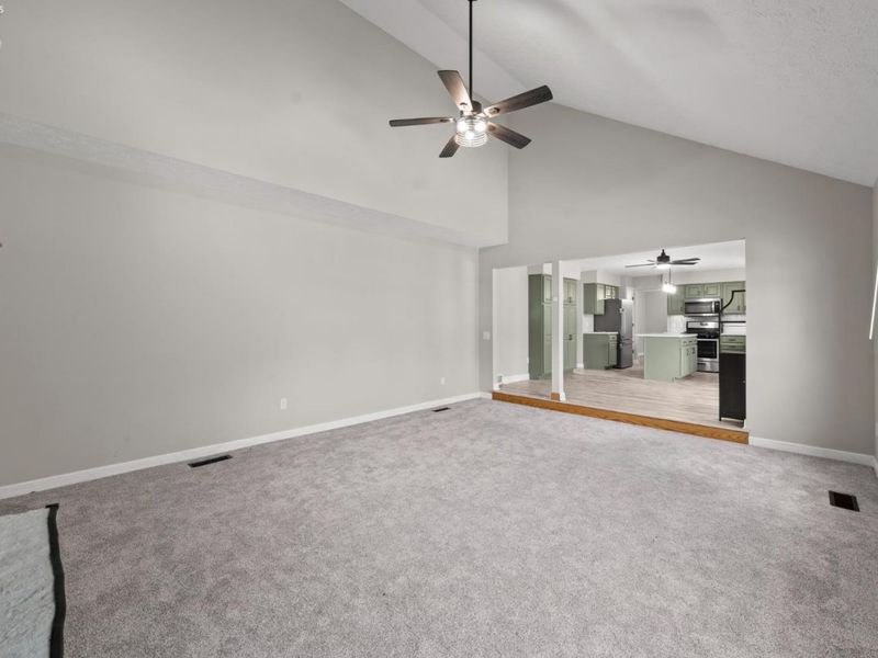 107 Keswick Court, Amherst, OH 44001 Photo 30