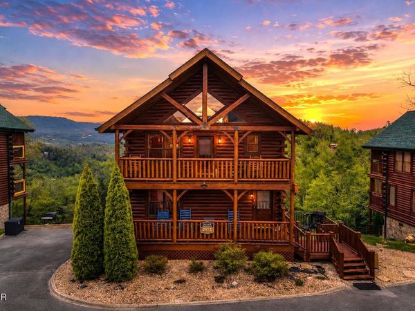 2815 White Oak Ridge Lane, Sevierville, TN 37862