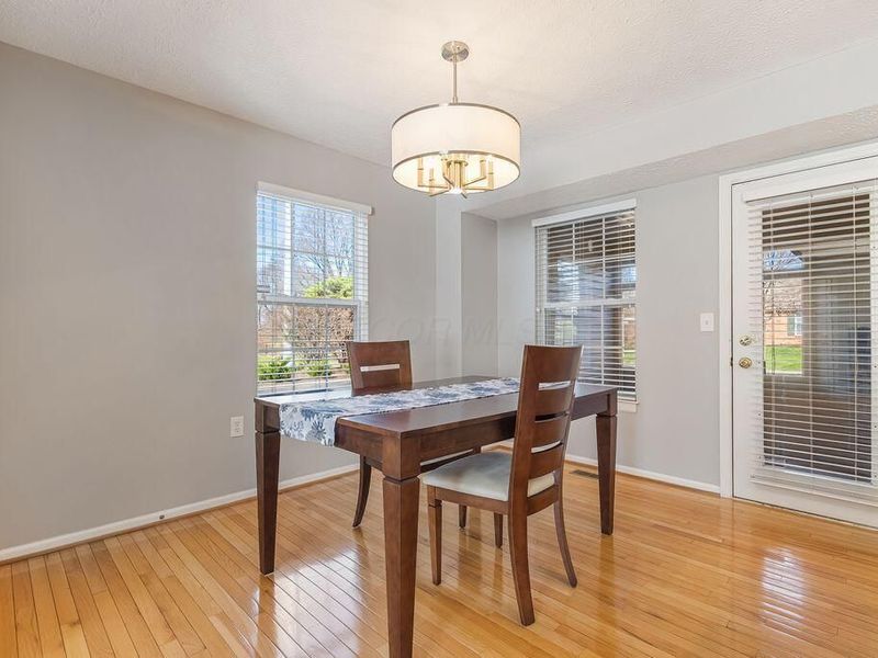 3075 Glenloch Circle, Dublin, OH 43017 Photo 6