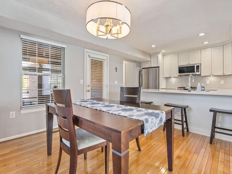 3075 Glenloch Circle, Dublin, OH 43017 Photo 7