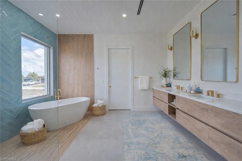 816 NW 39th Ave, Cape Coral, FL 33993 Photo