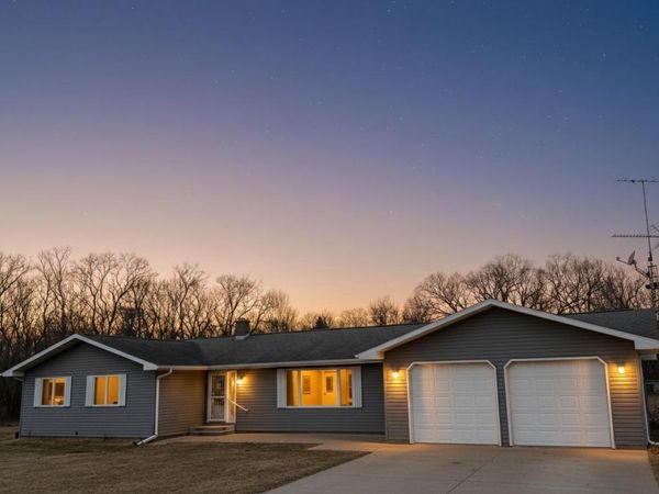 N8751 US HIGHWAY 53, Holmen, WI 54636