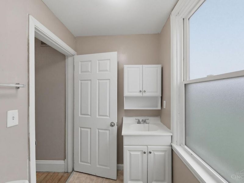 4700 Ward Street, Cincinnati, OH 45227 Photo 22