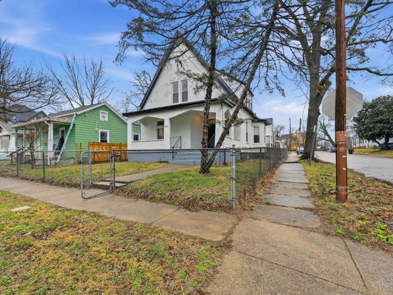 4700 Ward Street, Cincinnati, OH 45227 Photo 3