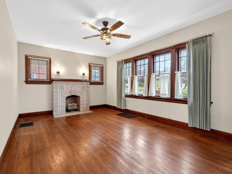 4925 Shirley Place, Cincinnati, OH 45238 Photo 10