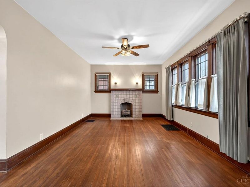 4925 Shirley Place, Cincinnati, OH 45238 Photo 9