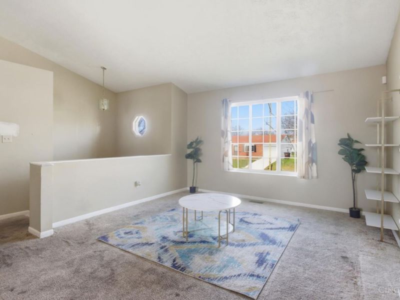 993 Havensport Drive, Forest Park, OH 45240 Photo 4