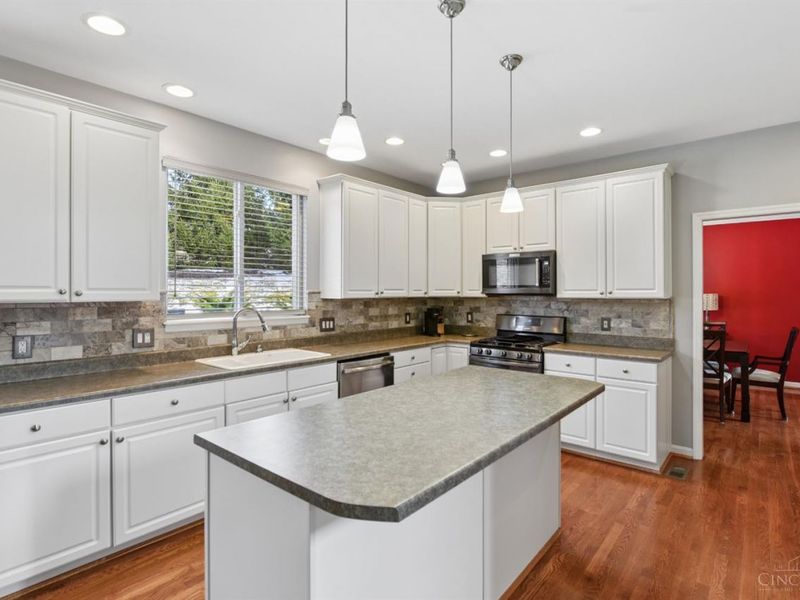 8320 Katies Court, Anderson Twp, OH 45244 Photo 11