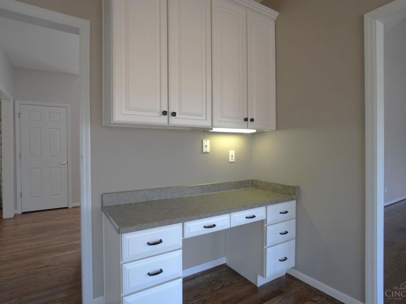 5876 Sutters Mill Drive, Green Township, OH 45247 Photo 21