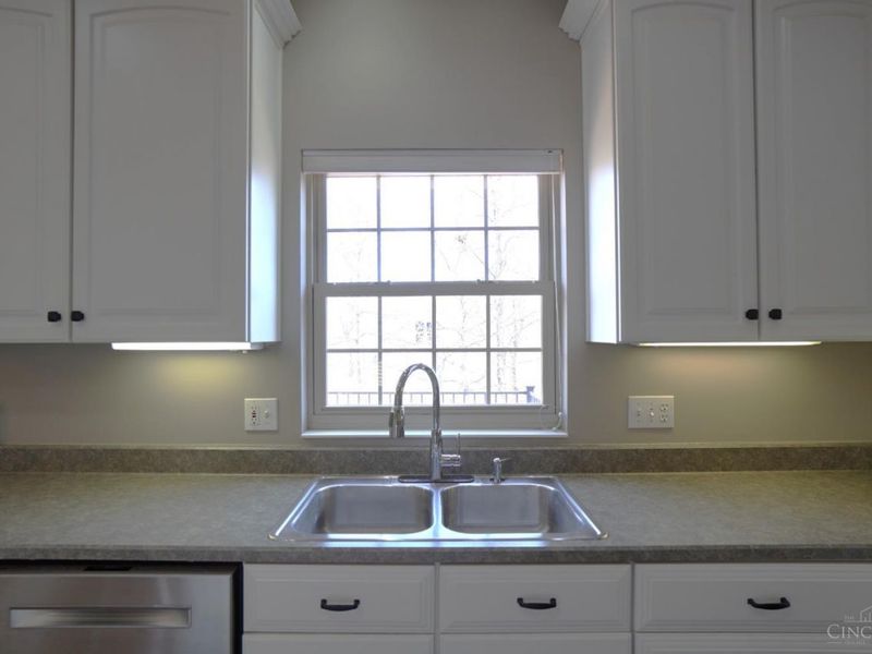 5876 Sutters Mill Drive, Green Township, OH 45247 Photo 23