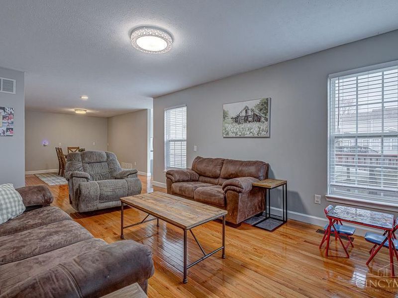 307 Trenton Place, Trenton, OH 45067 Photo 7