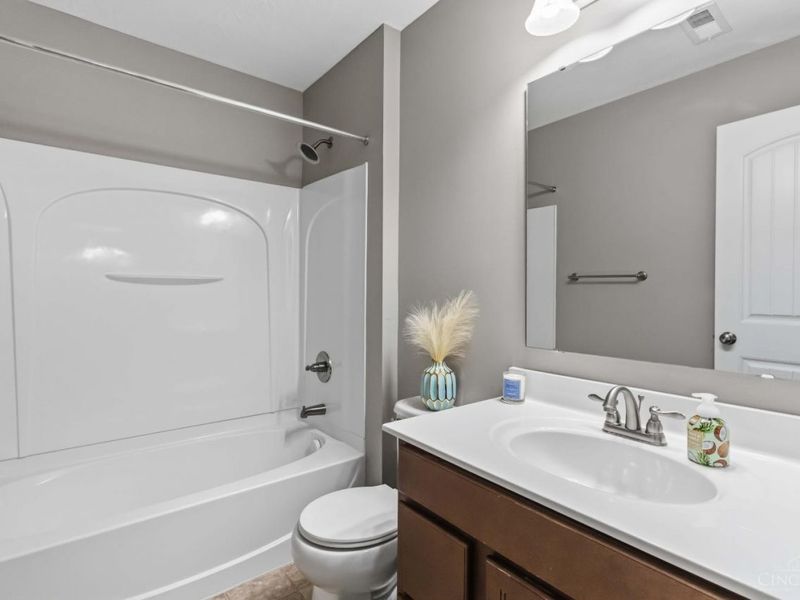 1456 Twin Spires Drive, Batavia Twp, OH 45103 Photo 22