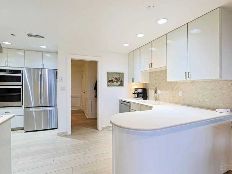 2121 Alpine Place, Unit 301, Cincinnati, OH 45206 Photo 14