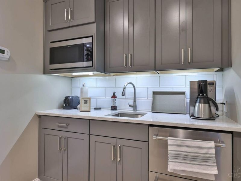 2121 Alpine Place, Unit 301, Cincinnati, OH 45206 Photo 45