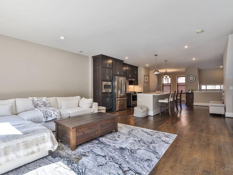 1514 Pleasant Street, Cincinnati, OH 45202 Photo 7