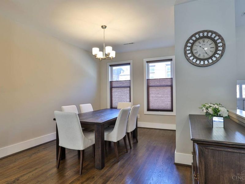 1514 Pleasant Street, Cincinnati, OH 45202 Photo 8