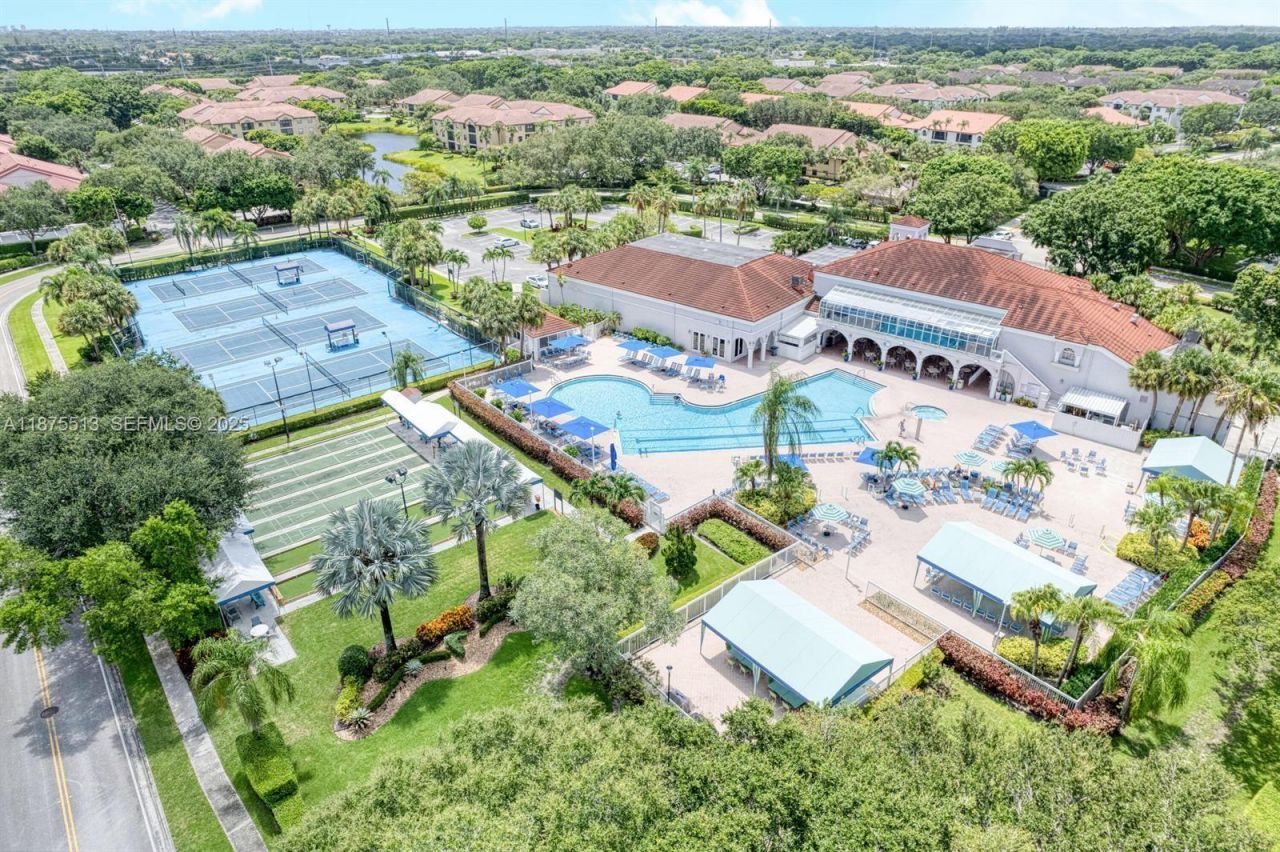 5139 Europa Drive, Unit O, Boynton Beach, FL 33437 Photo