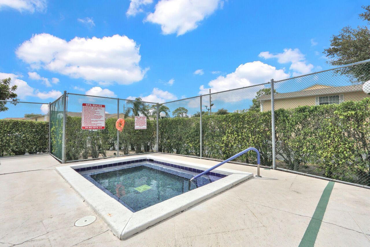 234 Foxtail Drive, Unit E, Greenacres, FL 33415 Photo