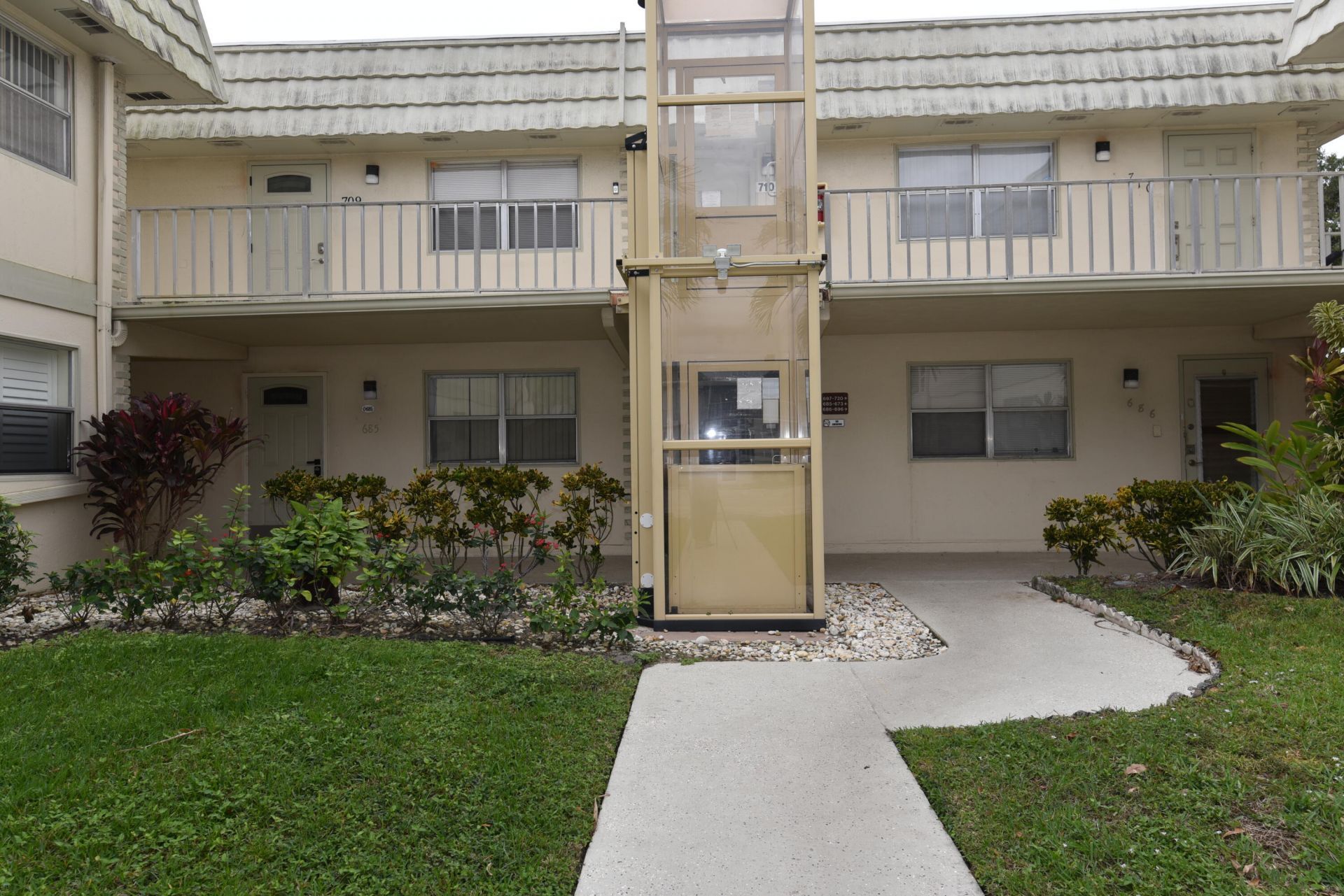 715 Saxony O, Delray Beach, FL 33446 Photo