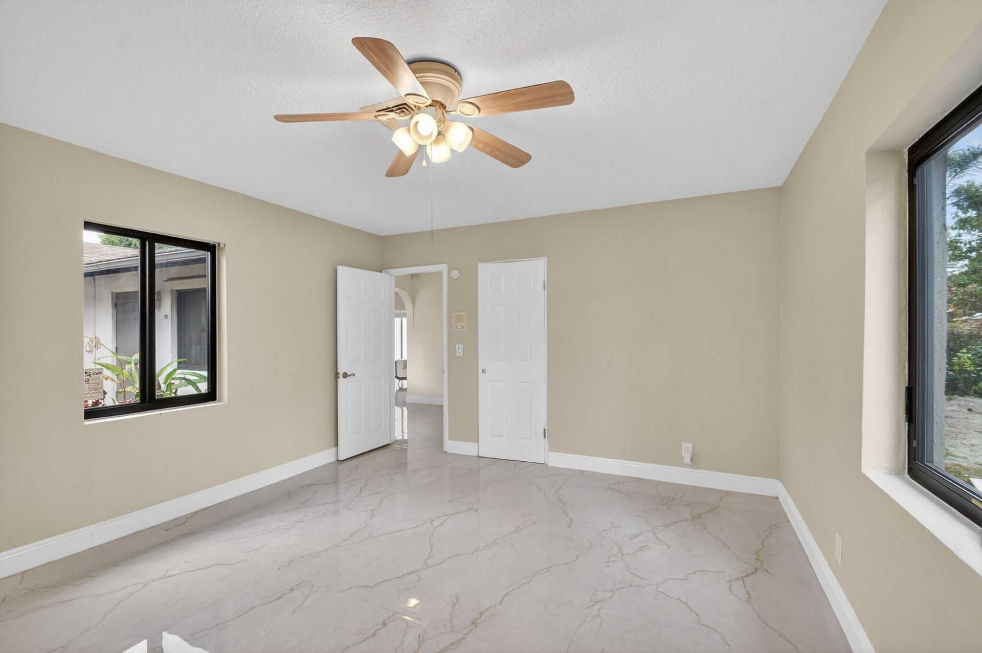 1214 Park Lane, Haverhill, FL 33417 Photo