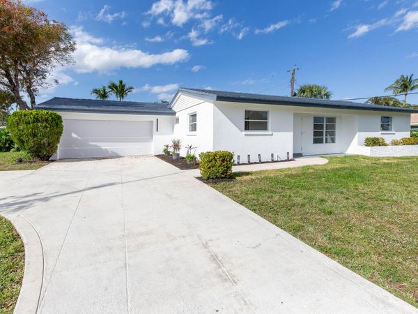 7220 Clarke Road, Lake Clarke Shores, FL 33406