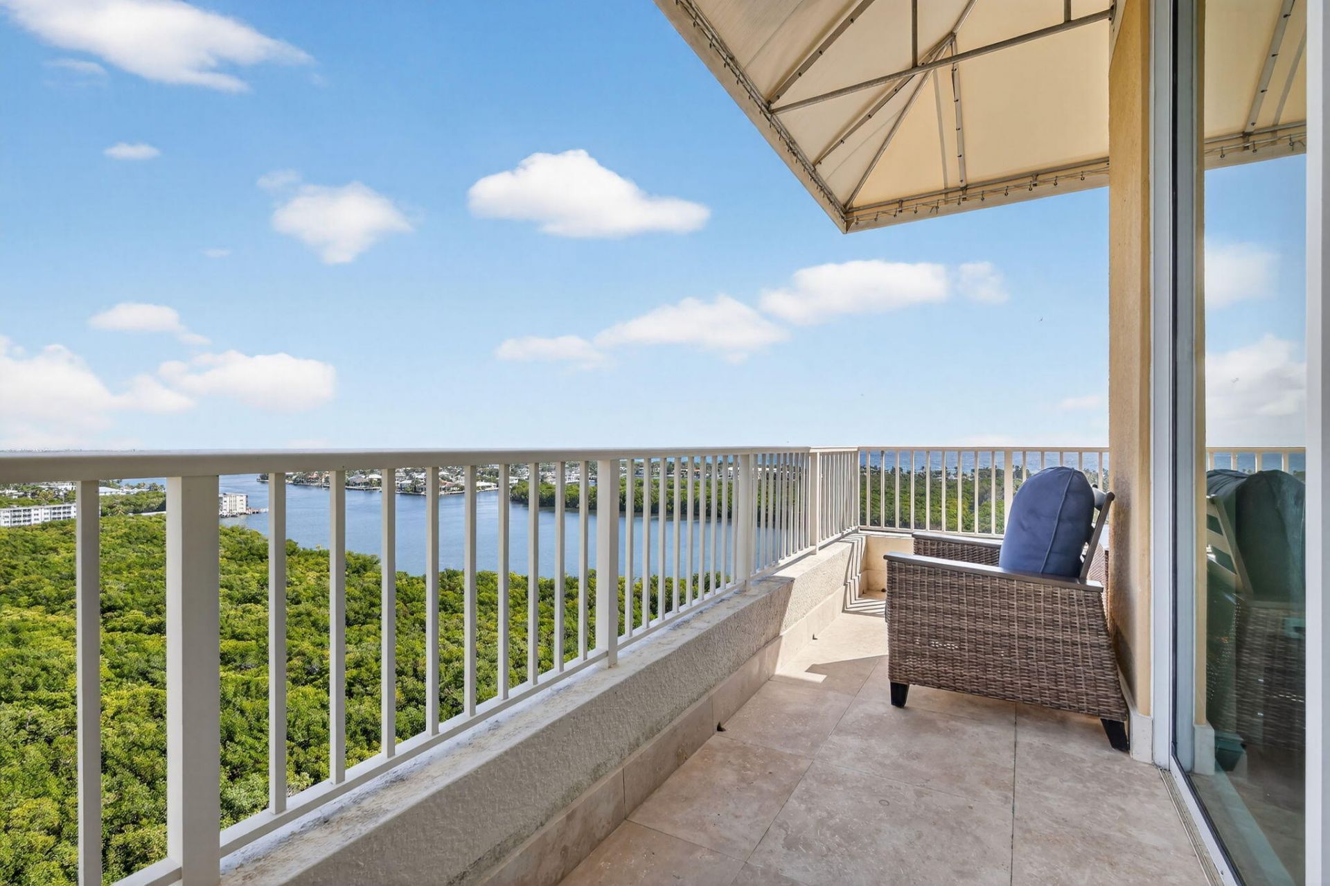 700 E Boynton Beach Boulevard, Unit Ph 2, Boynton Beach, FL 33435 Photo