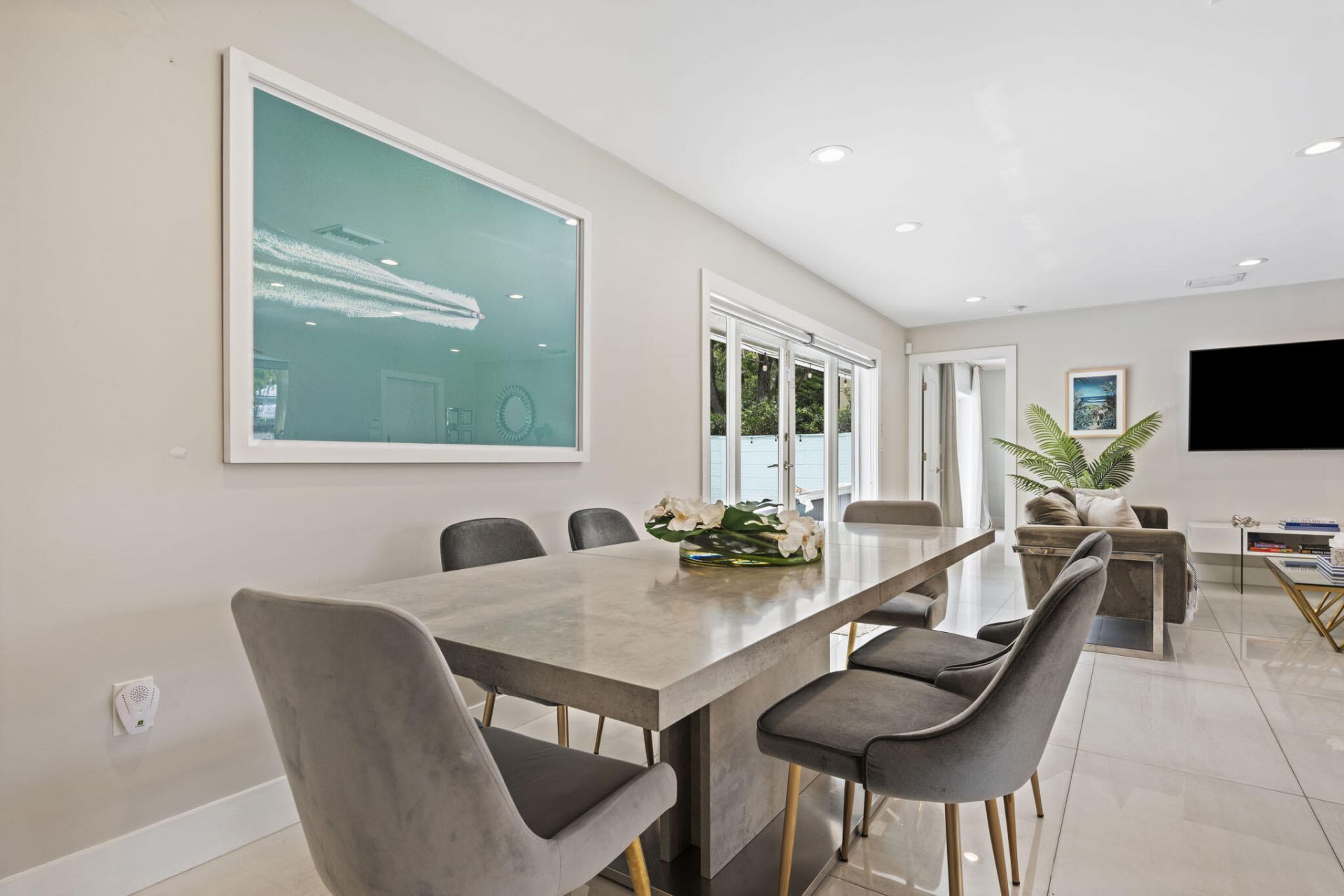 2112 NE 32nd Avenue, Fort Lauderdale, FL 33305 Photo