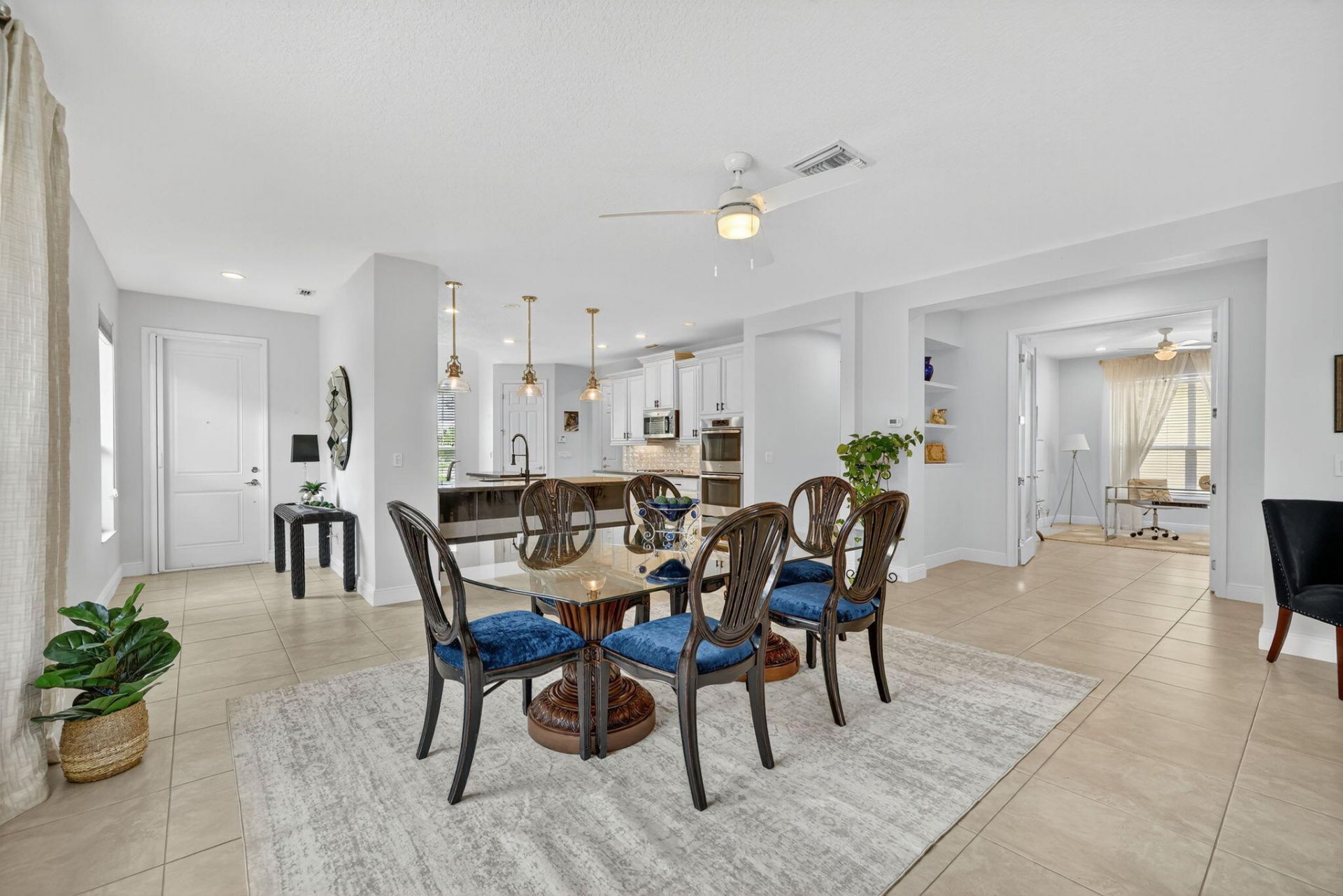 9624 SW Royal Poinciana Drive, Port Saint Lucie, FL 34987 Photo