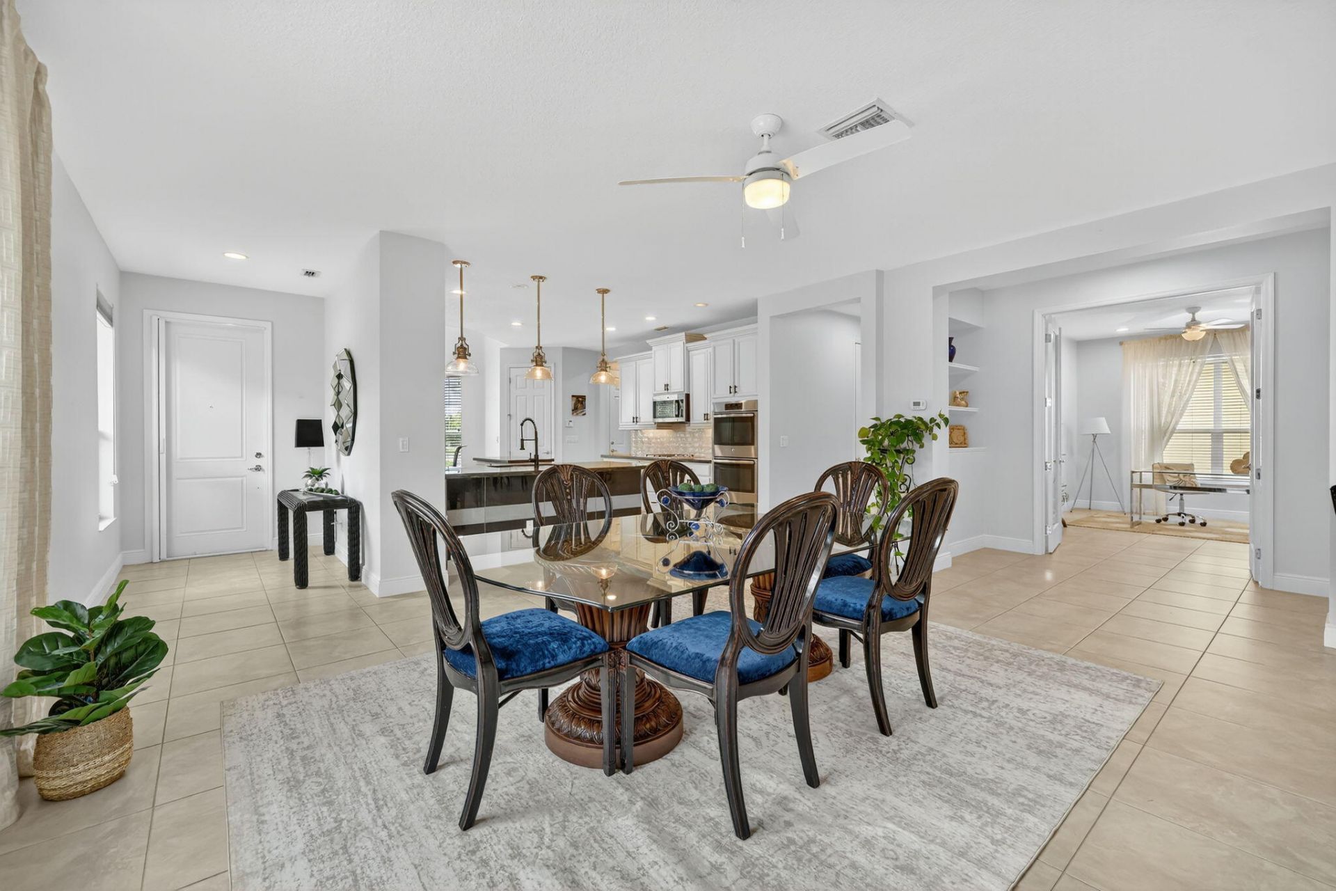 9624 SW Royal Poinciana Drive, Port Saint Lucie, FL 34987 Photo