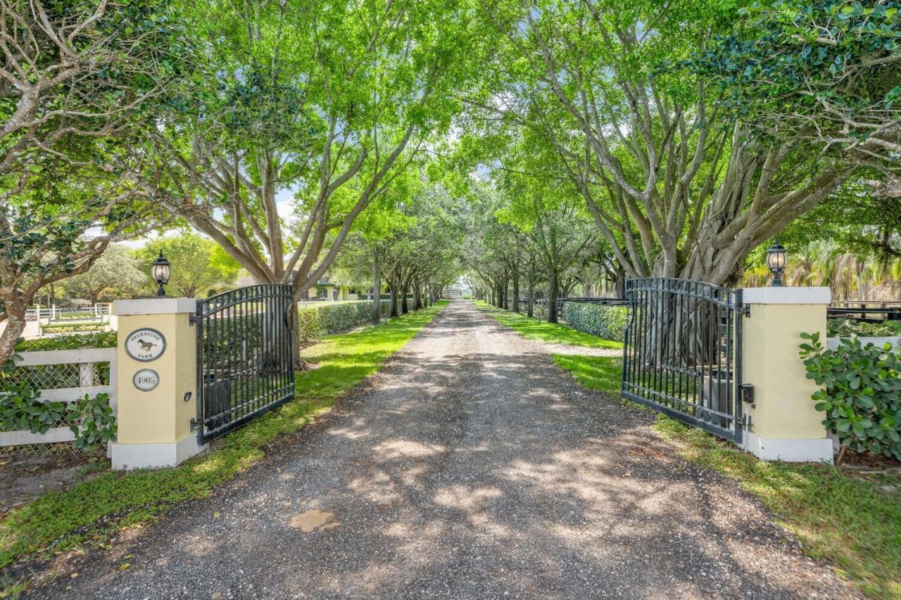 4905 130th Avenue S, Wellington, FL 33414 Photo