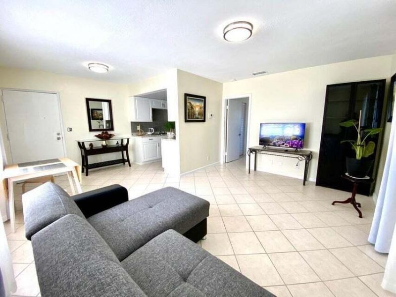 523 SE 20th Court, Unit 5, Boynton Beach, FL 33435 Photo