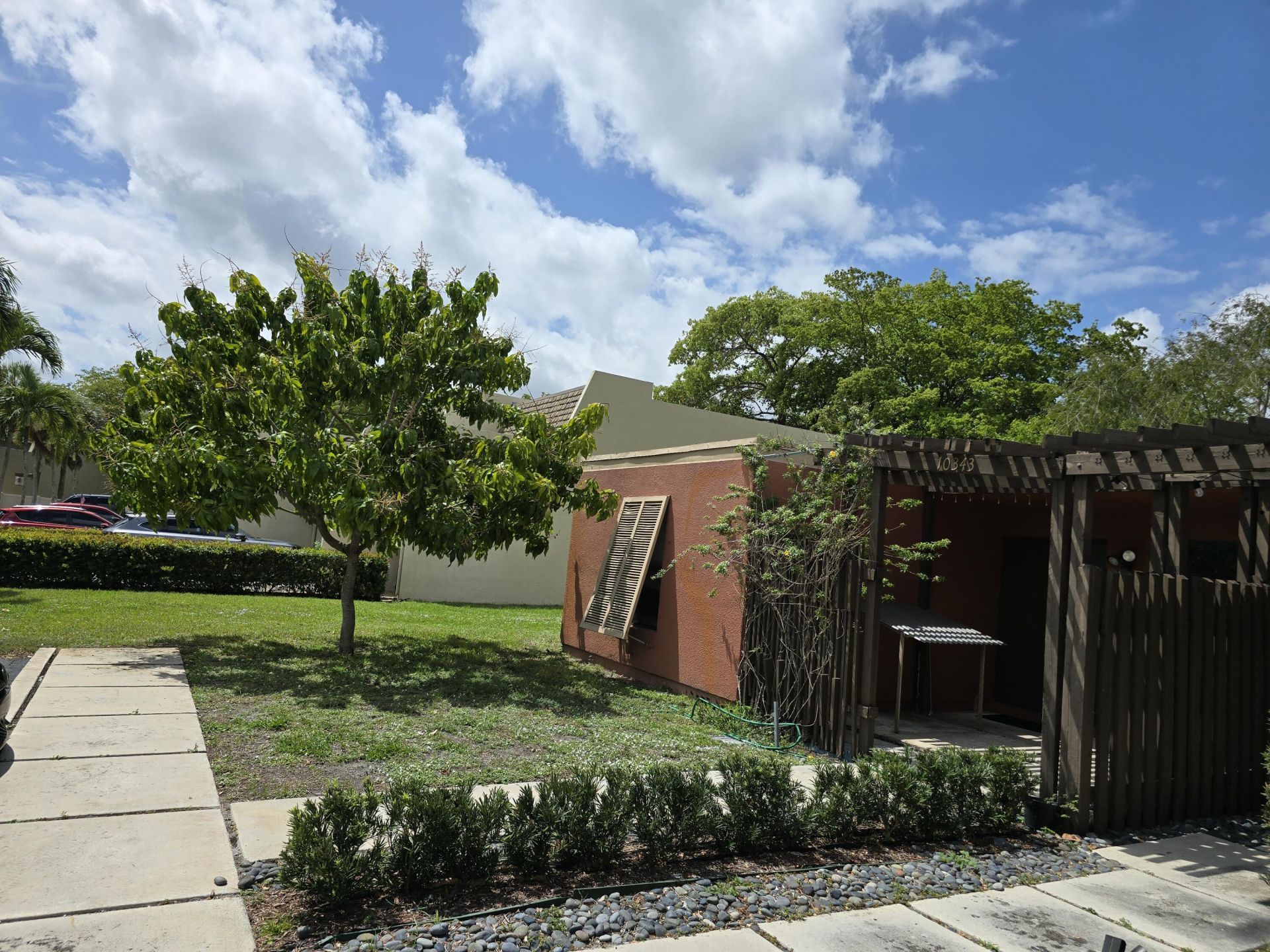 10343 Greenhouse Road, Pembroke Pines, FL 33026 Photo