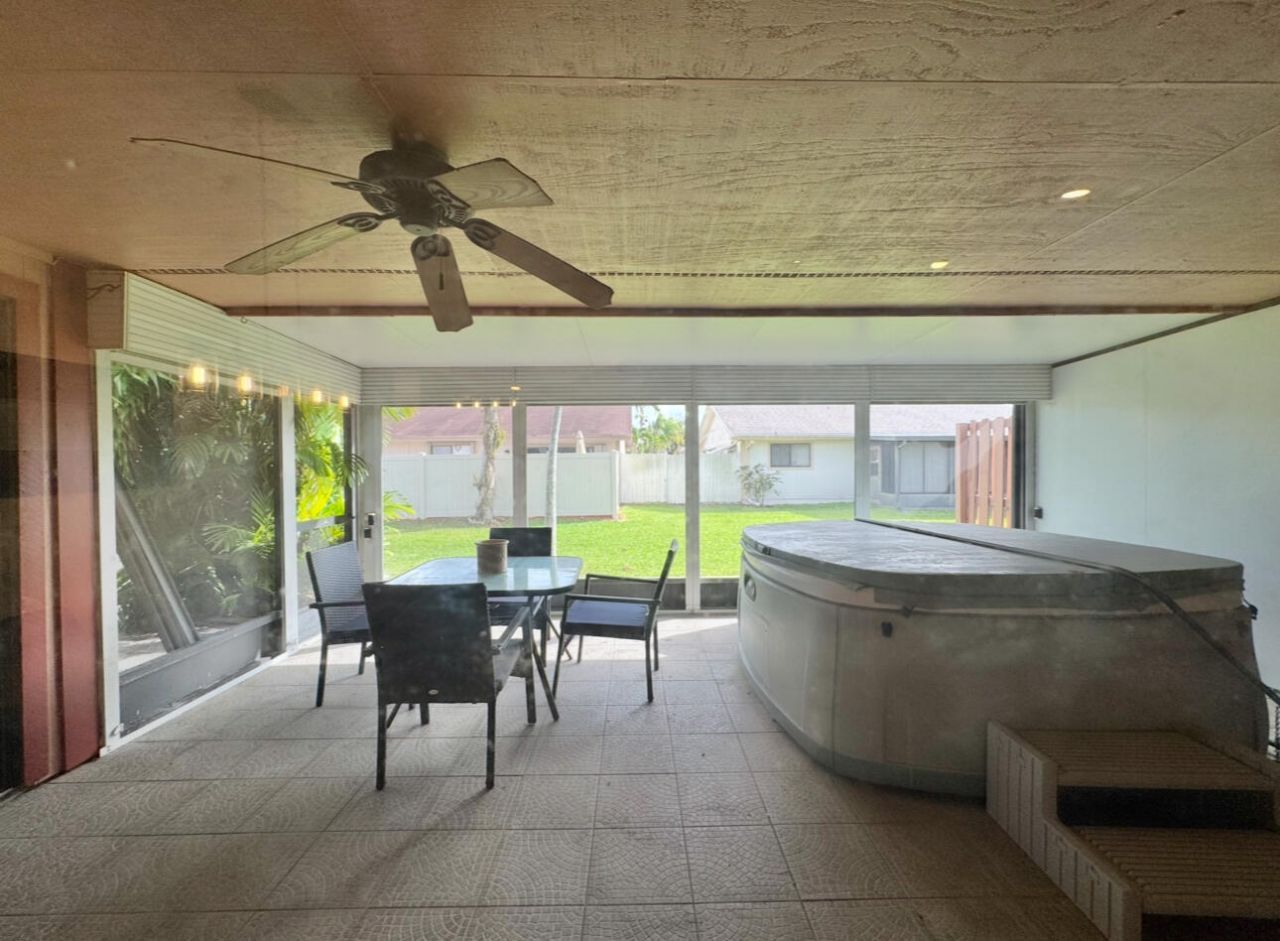 31 Walcott Drive, Boynton Beach, FL 33426 Photo