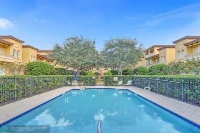 210 NE 69th Circle, Boca Raton, FL 33487 Photo