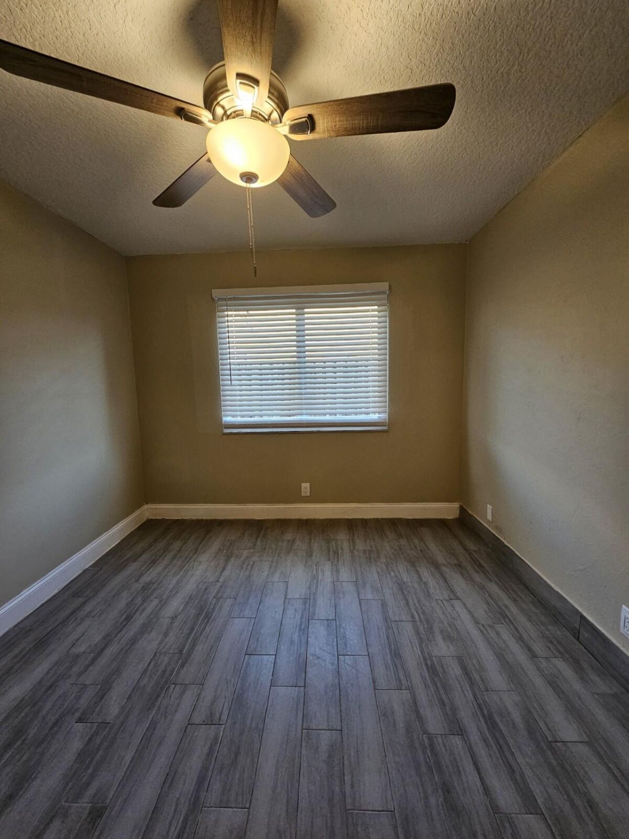 4827 Orleans Court, Unit A, West Palm Beach, FL 33415 Photo