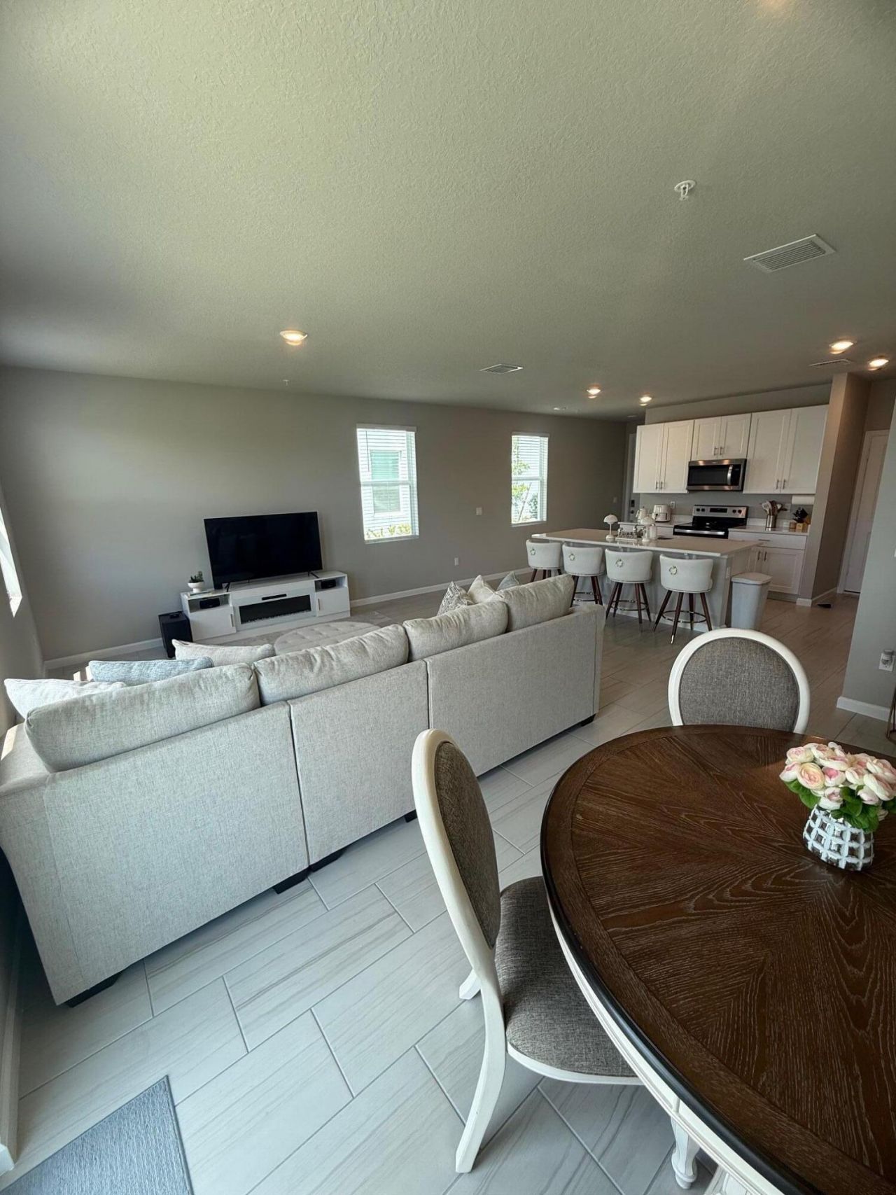389 Salisbury Circle, Fort Pierce, FL 34982 Photo