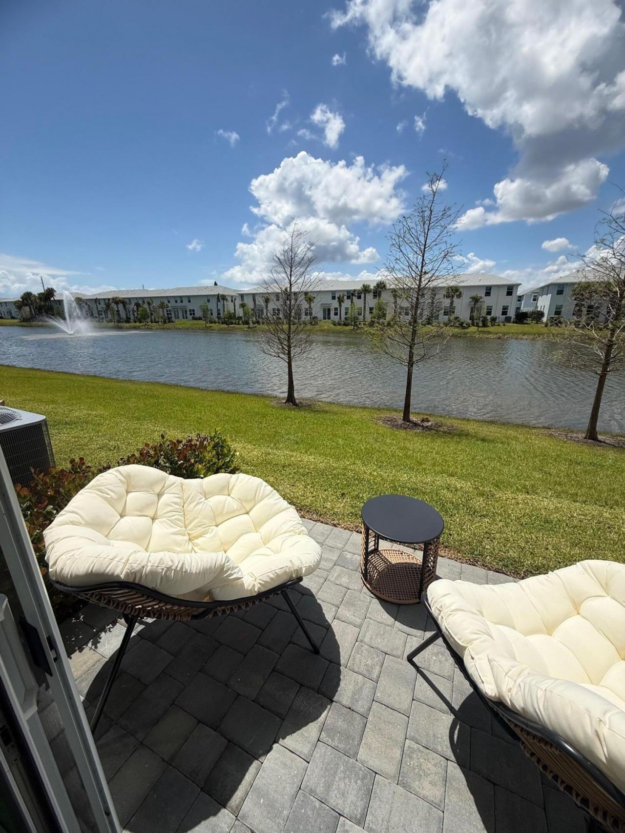 389 Salisbury Circle, Fort Pierce, FL 34982 Photo