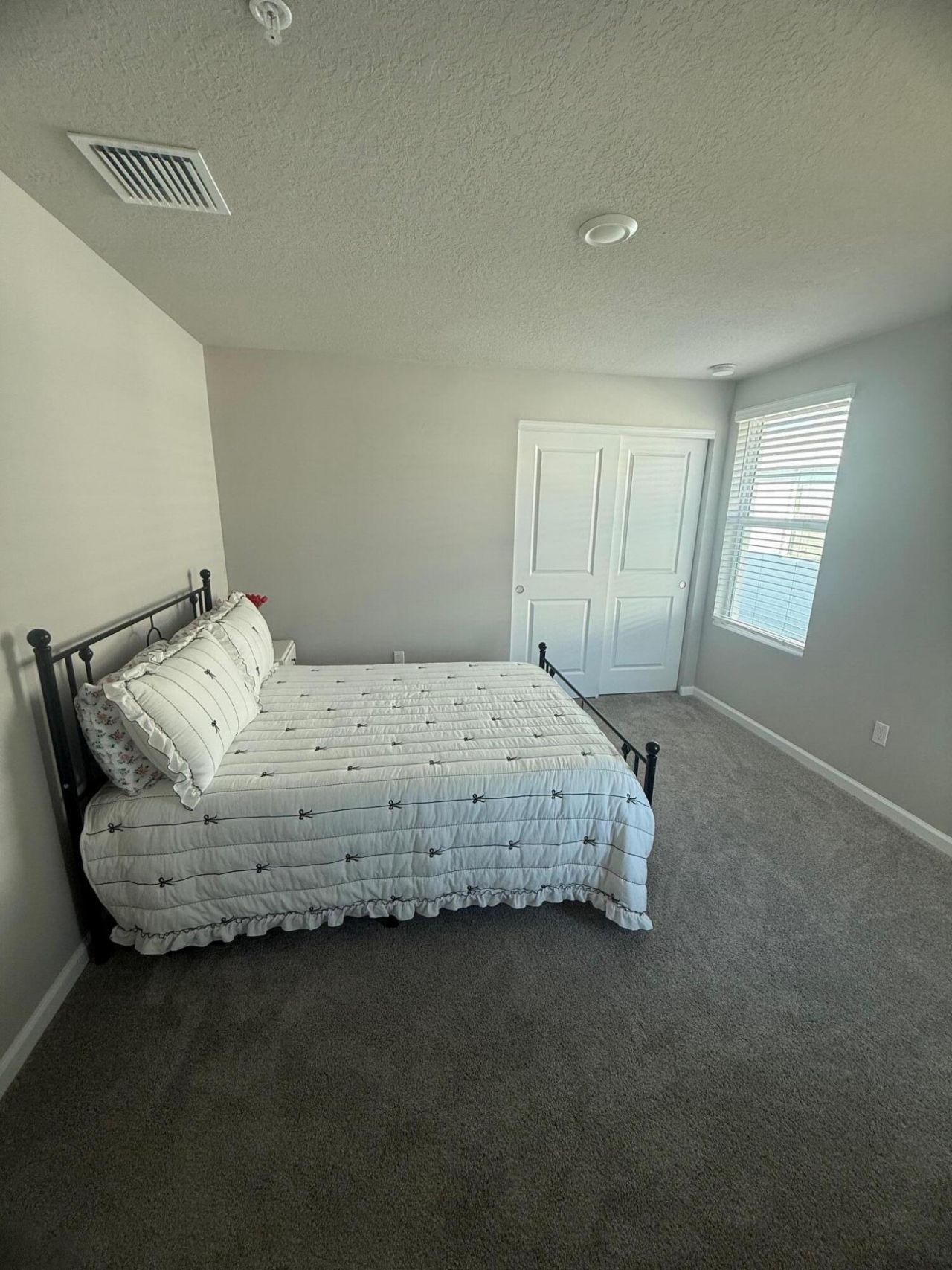 389 Salisbury Circle, Fort Pierce, FL 34982 Photo