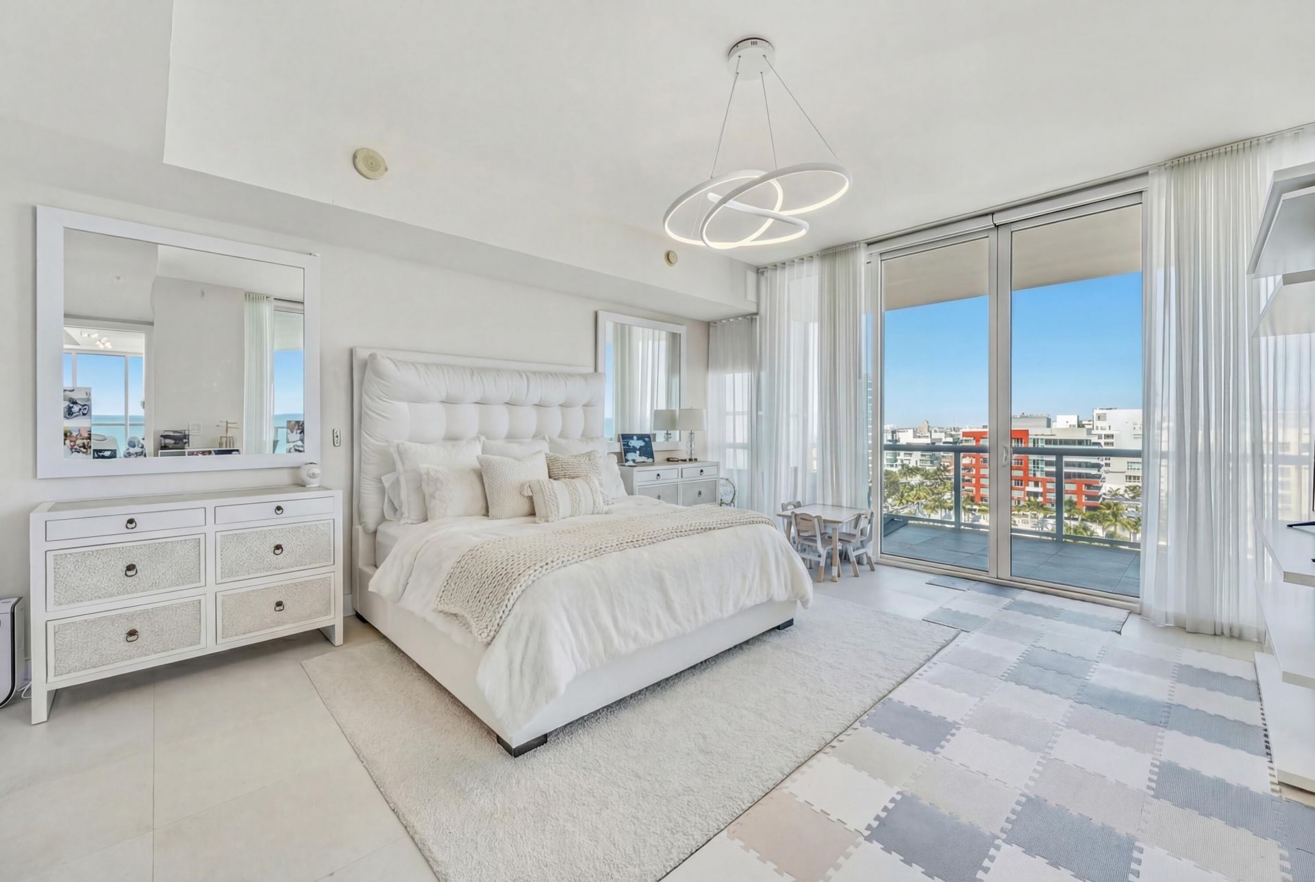 50 S Pointe Drive, Unit 1201/08, Miami Beach, FL 33139 Photo