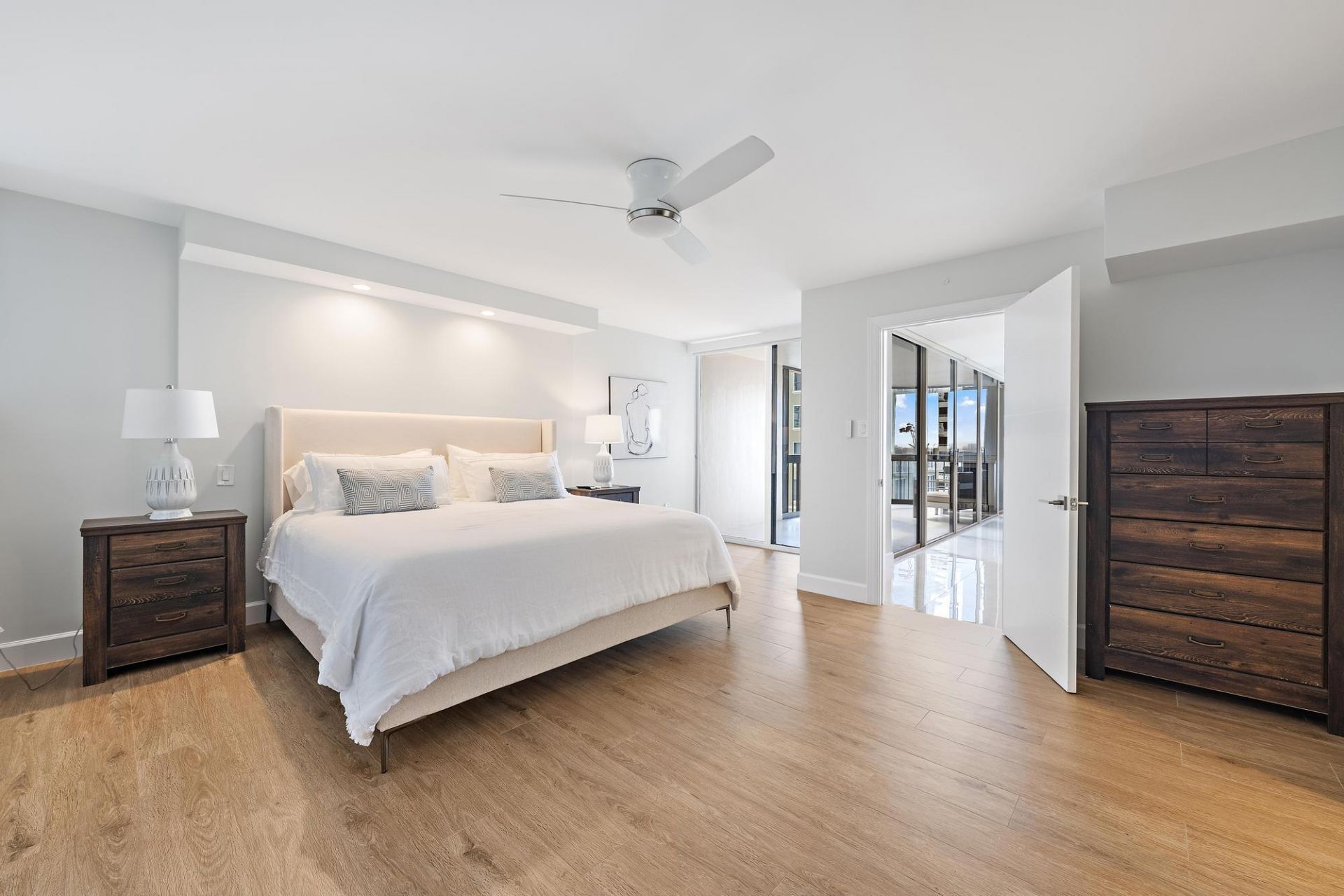 5380 N Ocean Drive, Unit 12a, Singer Island, FL 33404 Photo