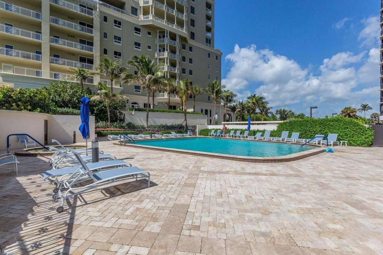 5380 N Ocean Drive, Unit 12a, Singer Island, FL 33404 Photo
