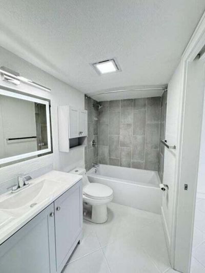 100 Royal Palm Way, Unit 2070, Boca Raton, FL 33432 Photo