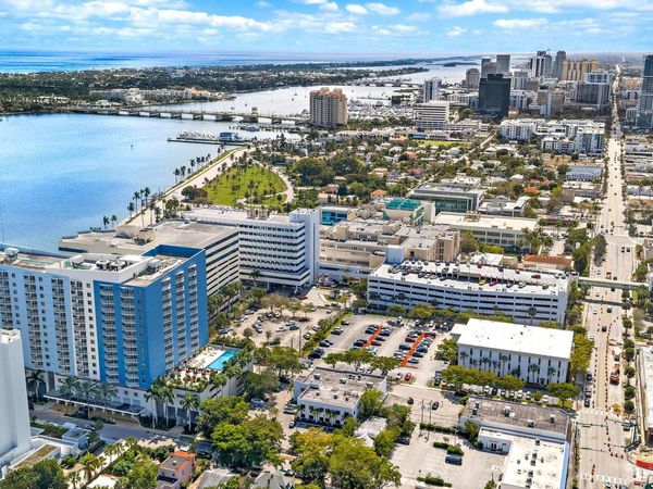 1551 N Flagler Drive, Unit Ph L7, West Palm Beach, FL 33401