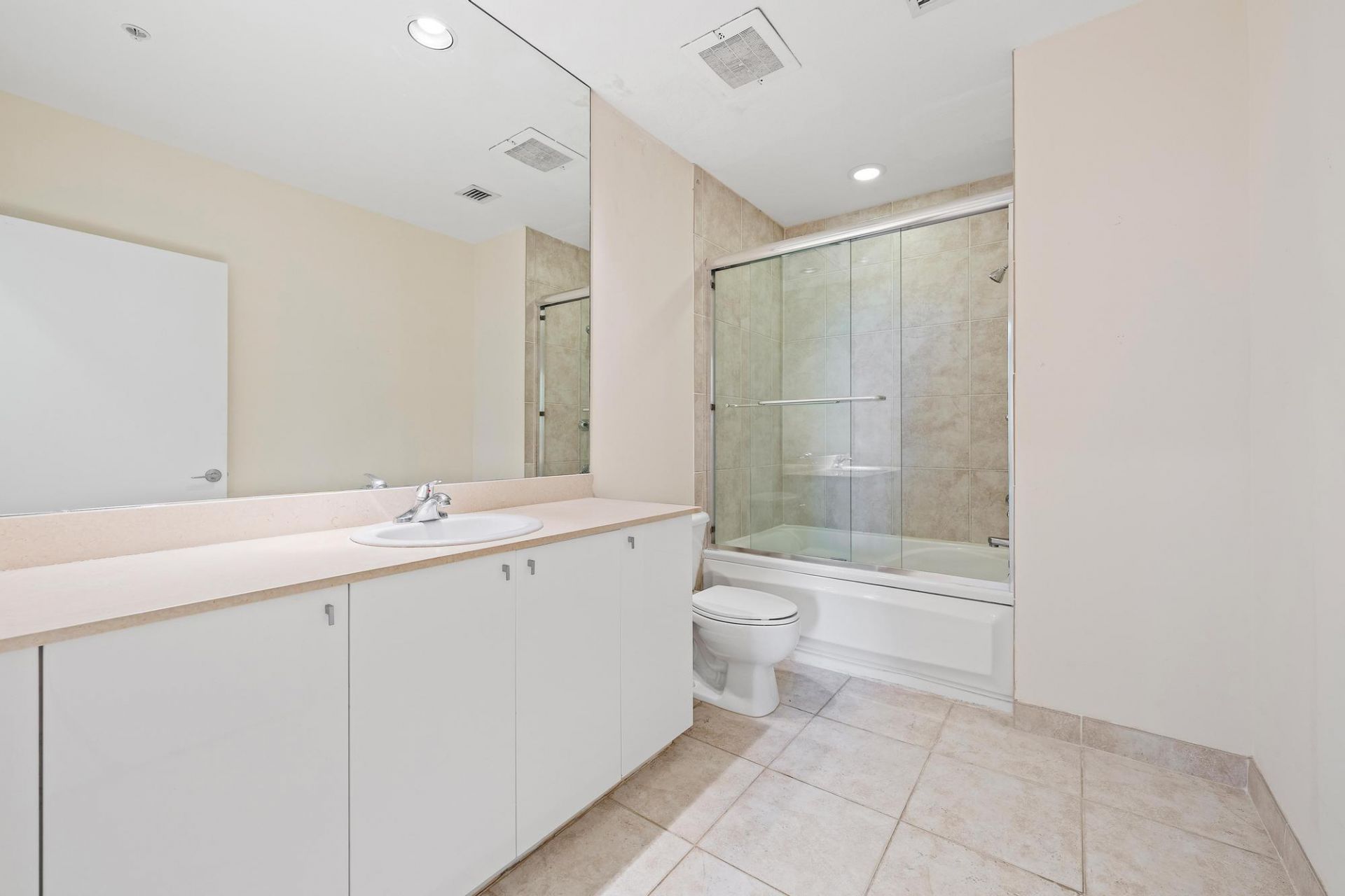 1551 N Flagler Drive, Unit Ph L7, West Palm Beach, FL 33401 Photo