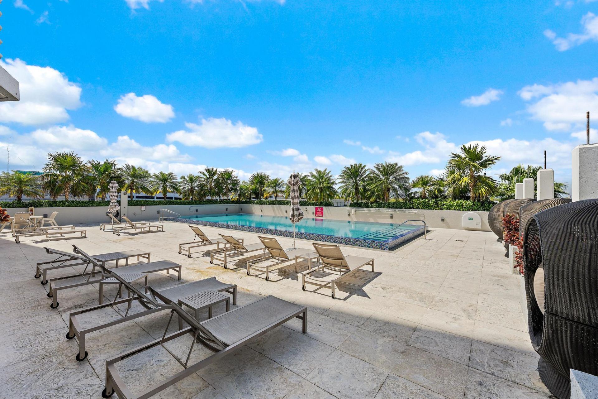 1551 N Flagler Drive, Unit Ph L7, West Palm Beach, FL 33401 Photo